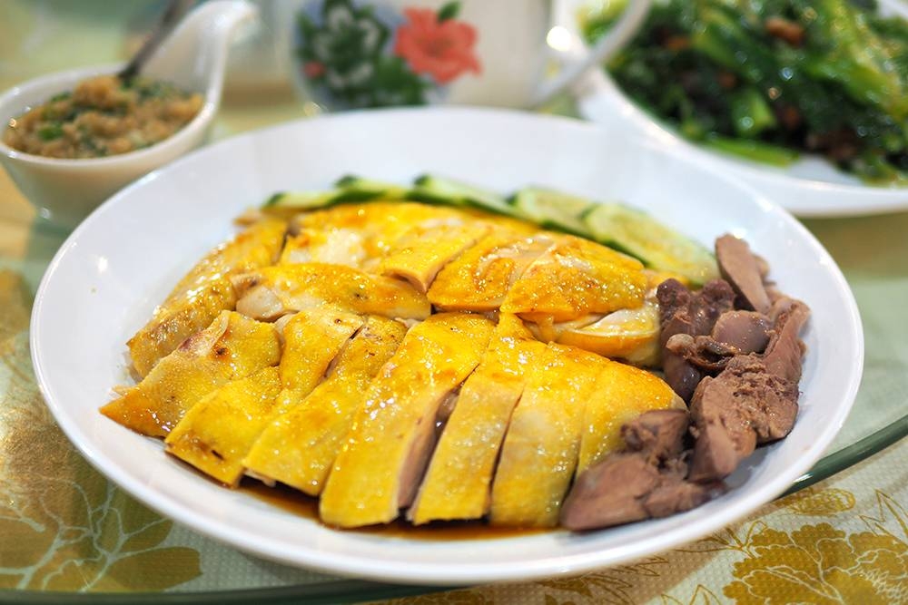 Looking for a family meal with a difference? Try out Sunway Mas Commercial Center's Cheow Sang Bak Kut Teh Restaurant