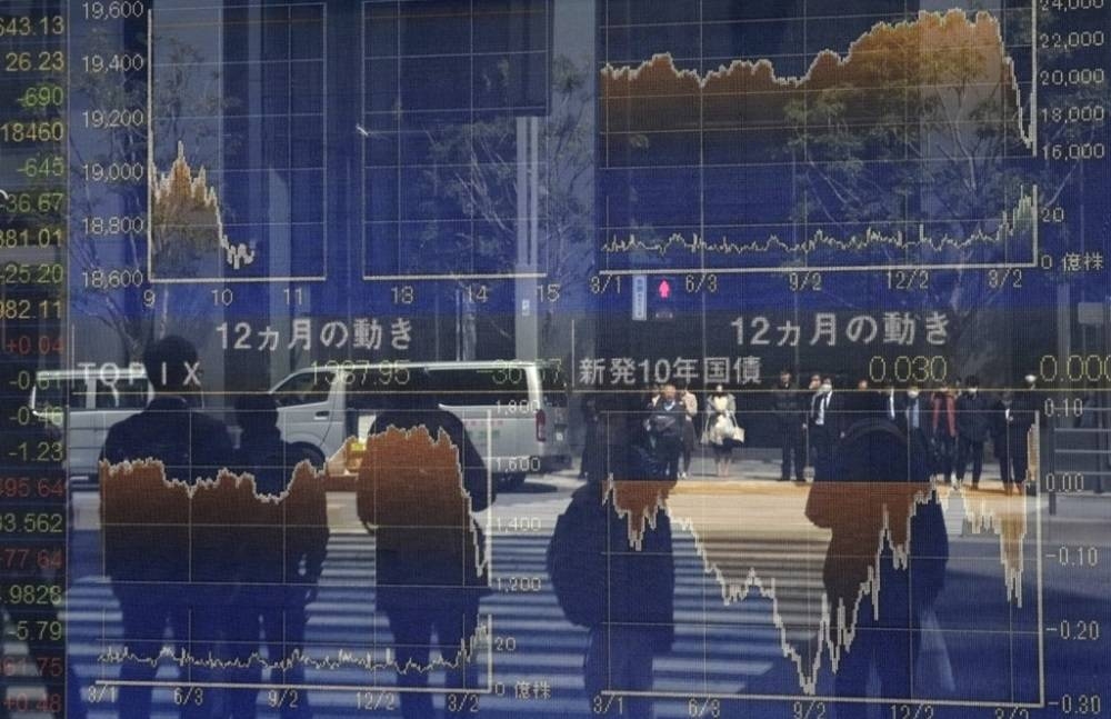 Asian markets up after China cuts key interest rate