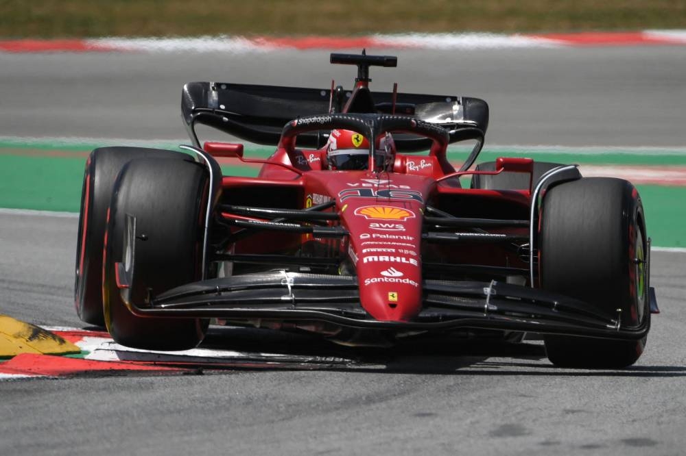 Leclerc completes practice clean sweep in Spain