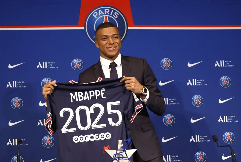 Mbappe says he spoke with Liverpool before signing PSG extension