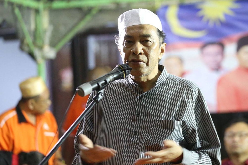 Datuk Husam Musa said he will now focus on coaching young Amanah candidates for the next election. — Picture by Azinuddin Ghazali