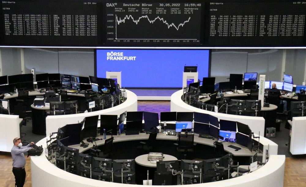 European shares hit by inflation angst, Unilever lifts FTSE 100