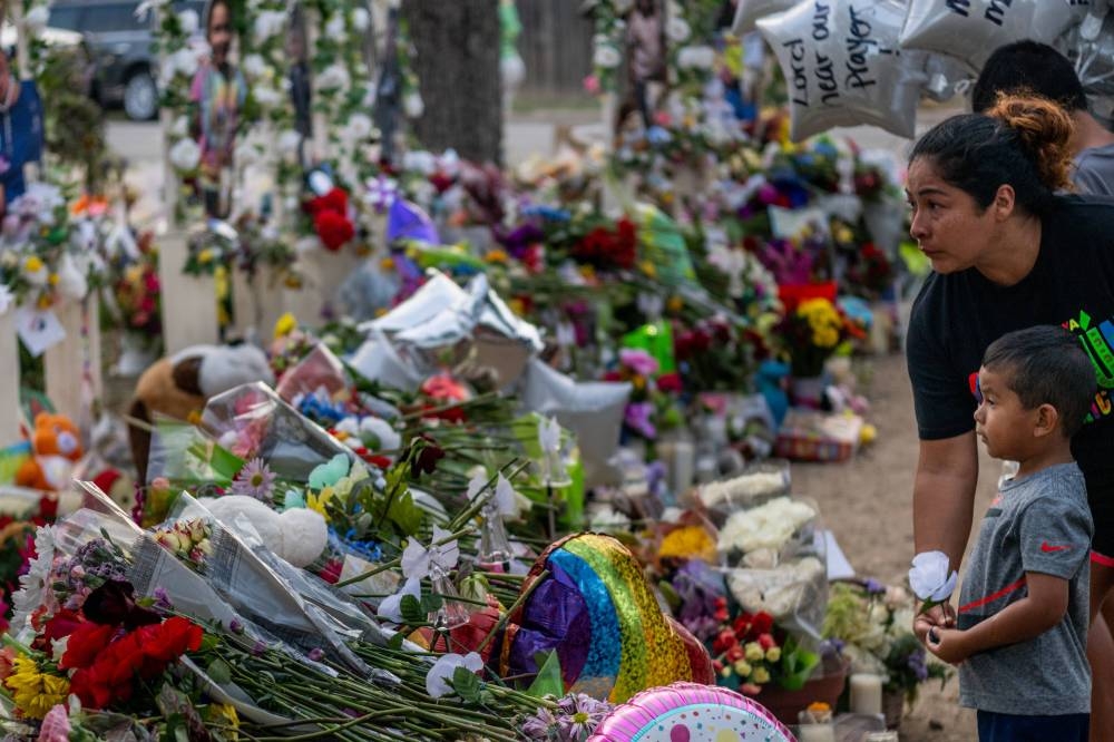 First funerals after Texas school shooting