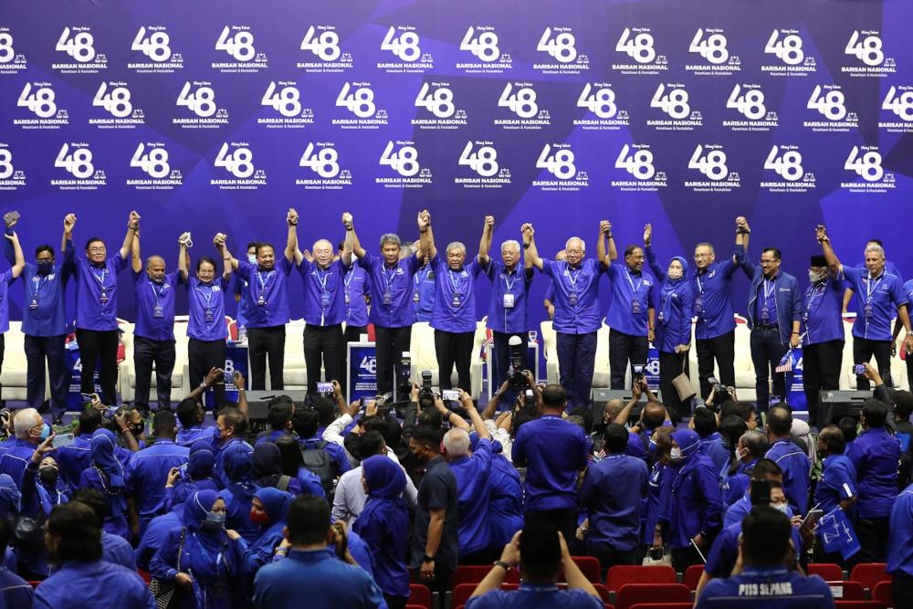 Barisan Nasional top leaders pose for a group picture during the Barisan Nasional Convention at World Trade Centre in Kuala Lumpur, June 1, 2022. — Picture by Yusof Mat Isa