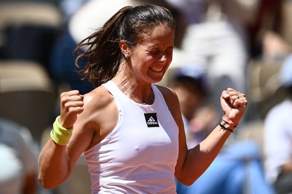 Kasatkina into maiden Grand Slam semi-final at French Open