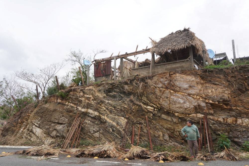 Hurricane Agatha hits Mexico, leaves 11 dead, 22 missing