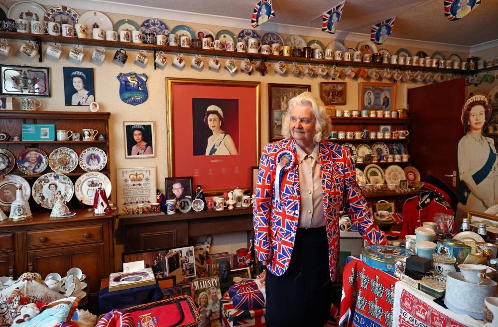 Royal family’s biggest fan gets ready for jubilee