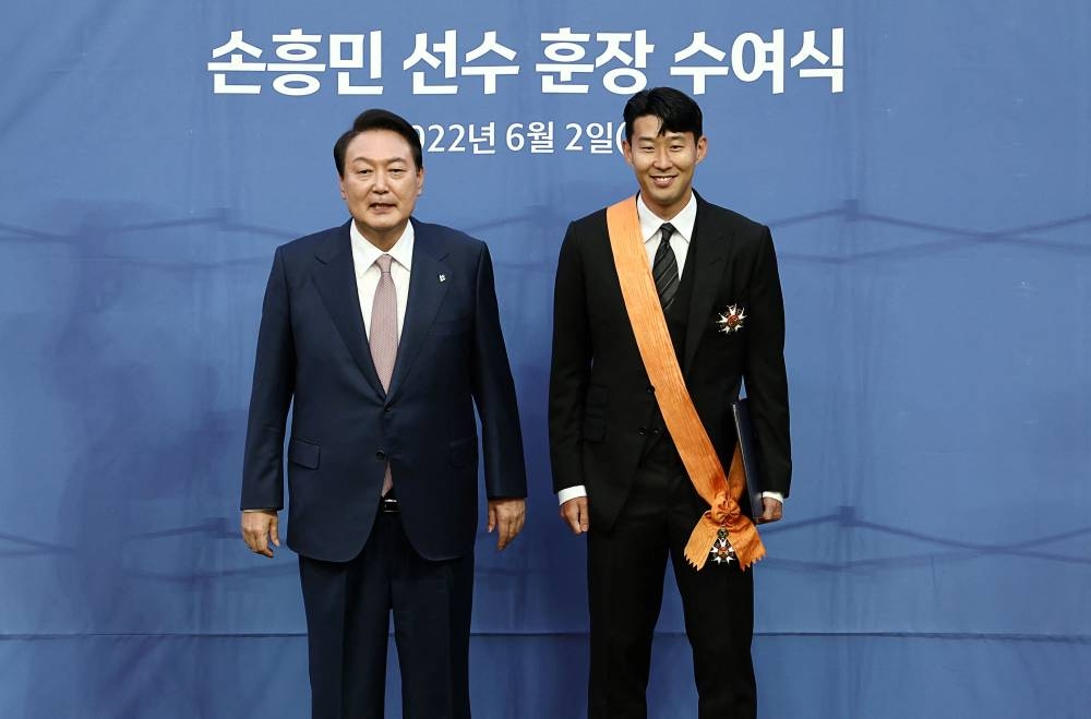 Tottenham’s Son given South Korea’s top sporting honour