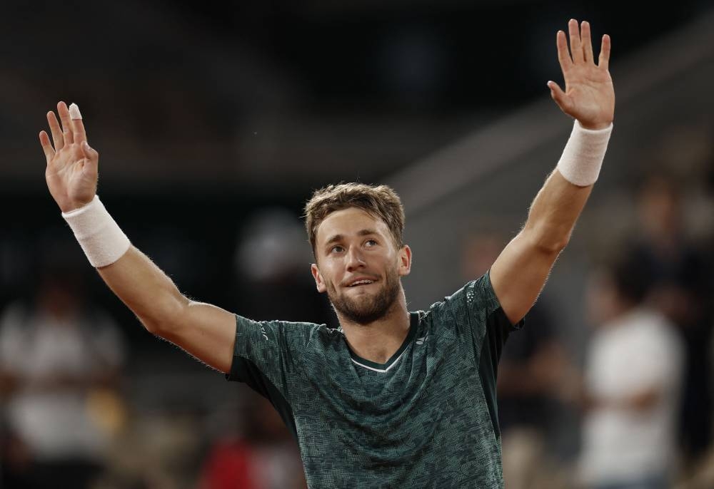 Norway's Casper Ruud celebrates winning his semi-final match against Croatia's Marin Cilic in Paris June 3, 2022. ― Reuters pic