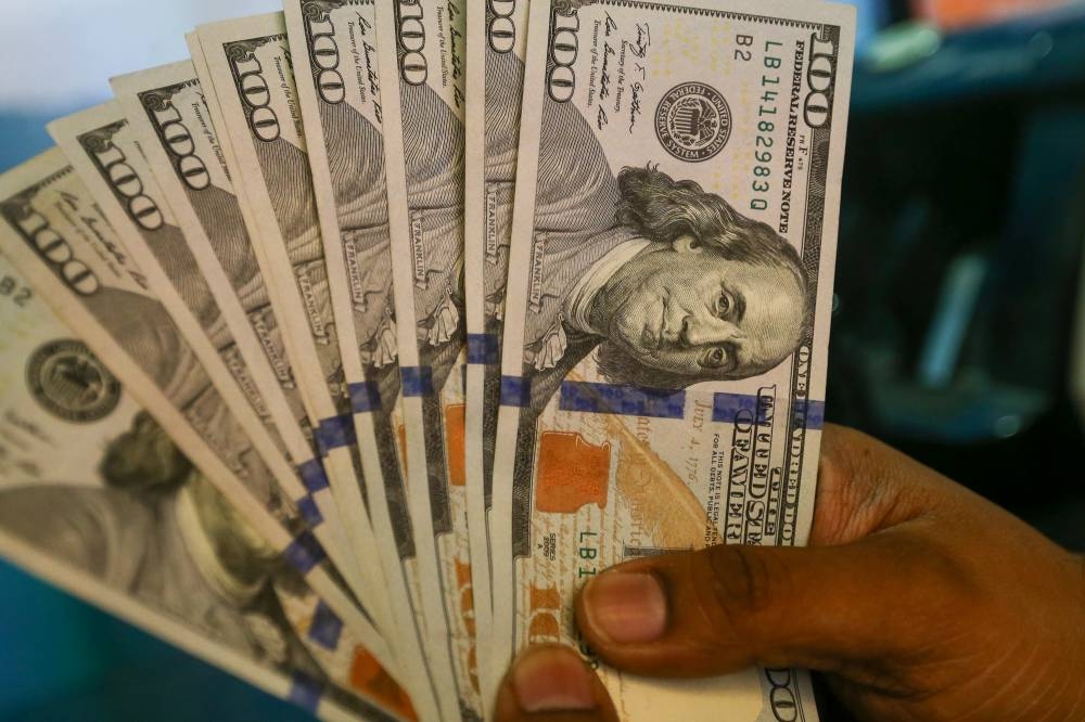 Dollar on front foot as traders await US inflation data for Fed cues