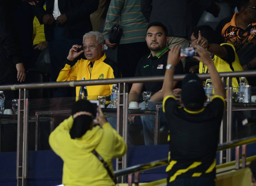 PM Ismail Sabri joins fans to watch Malaysia take on Bahrain at National Stadium