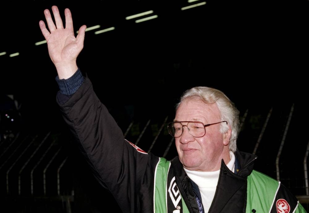 Former Northern Ireland and Everton boss Bingham dies aged 90