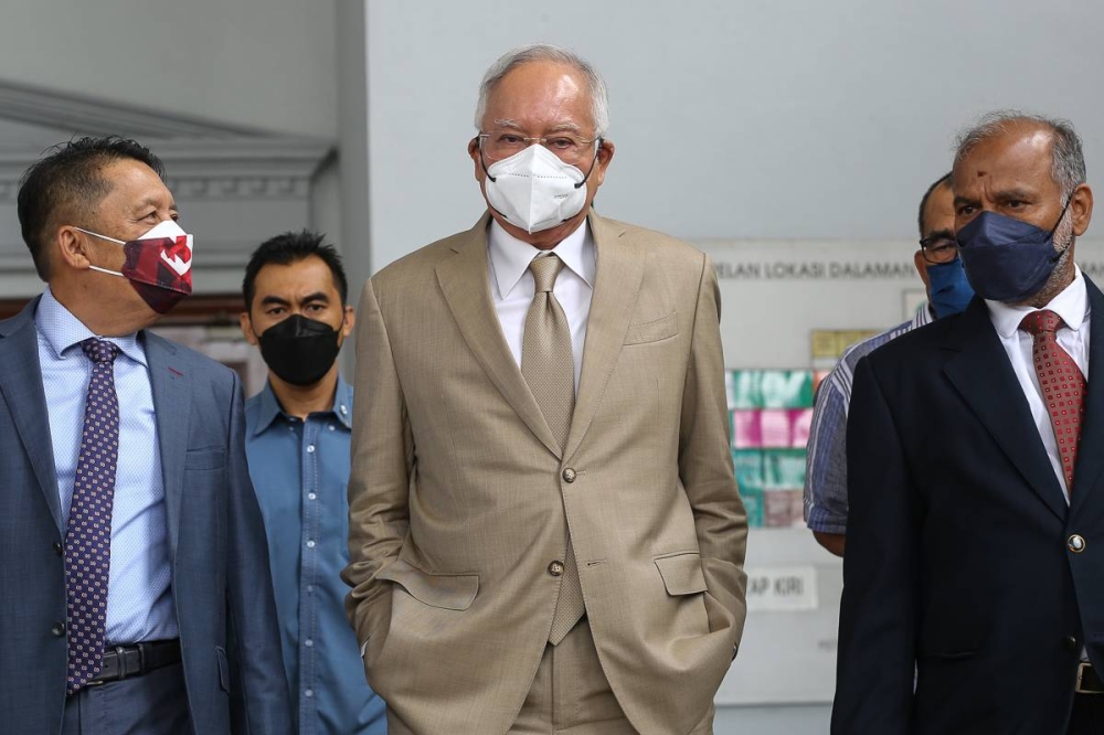 Former prime minister Datuk Seri Najib Razak is pictured at the Kuala Lumpur High Court Complex, June 15, 2022. — Picture by Yusof Mat Isa