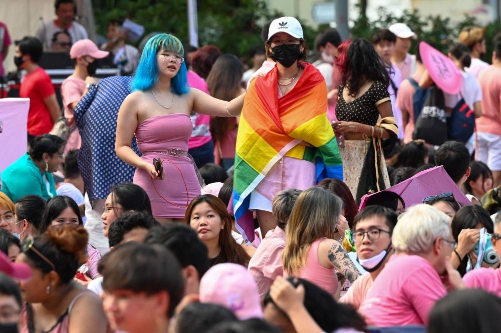 Thousands join Singapore gay rights rally. ― AFP pic