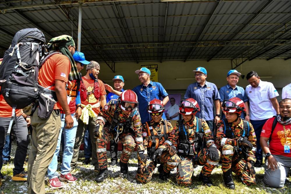 Mountain forest guides to be eyes and ears of Perhilitan, says minister