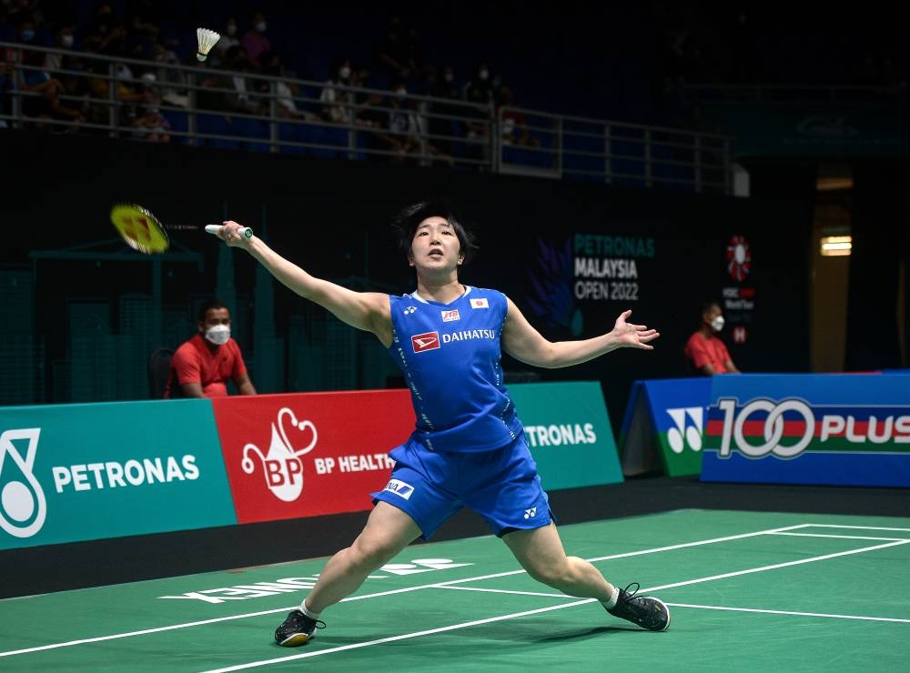 The 25-year-old Japanese was stunned by a straight-set 14-21, 14-21 defeat to Indonesian Gregoria Mariska Tunjung in the opening match that lasted for 27 minutes at the Axiata Arena in Kuala Lumpur, June 28, 2022. — Bernama pic 