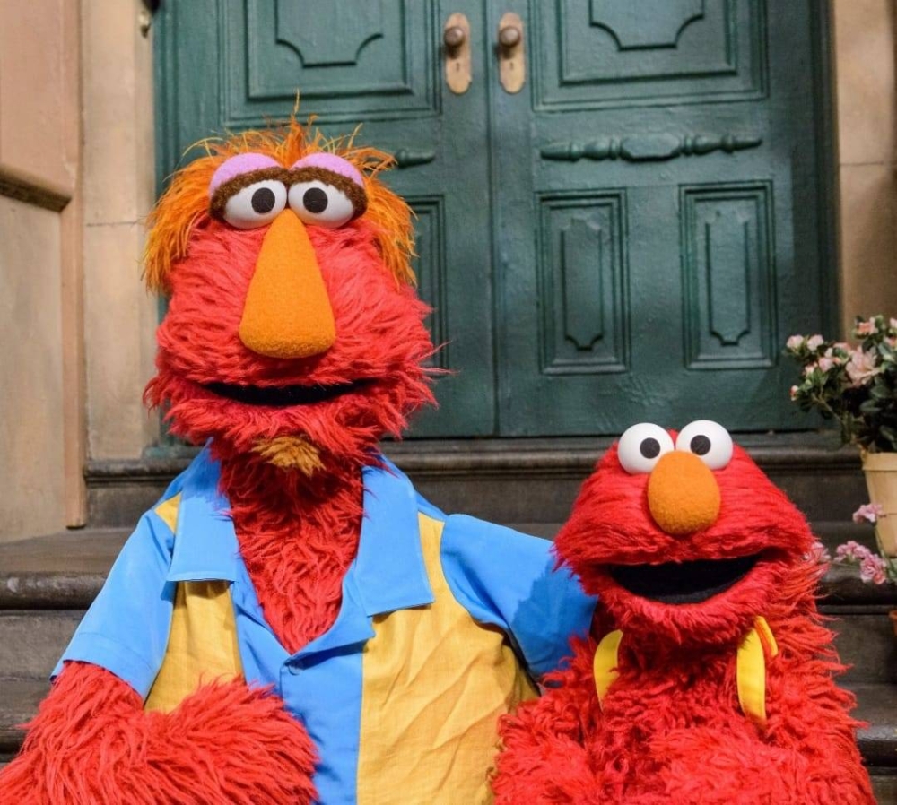 Sesama Street's Elmo gets vaccinated, second muppet to receive Covid-19 vaccination after Big Bird in PSA (VIDEO)