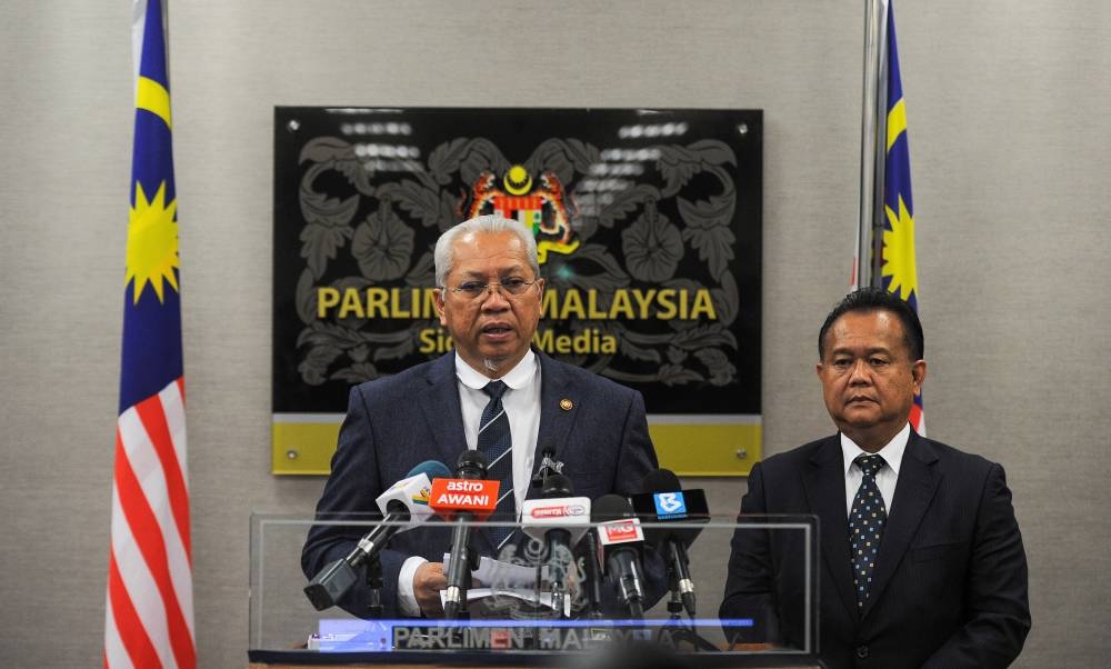 Special Task Force on Jihad Against Inflation chairman Tan Sri Annuar Musa said he hoped that the industry including manufacturers would work together to reduce the price of cooking oil during the period. — Bernama pic 