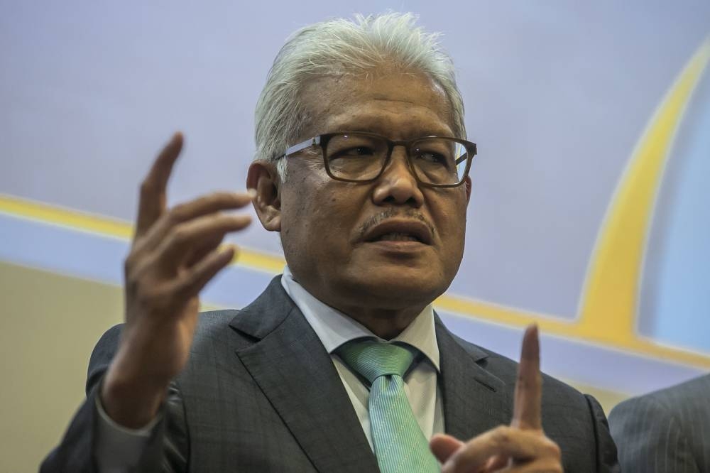 Datuk Seri Hamzah Zainudin says Datuk Seri Ismail Sabri Yaakob had agreed on certain political deal with Perikatan Nasional when he became prime minister. — Picture by Hari Anggara