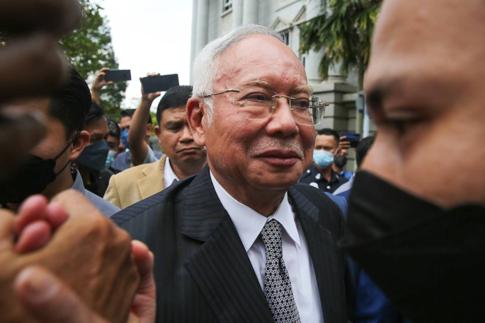 ahead-of-src-international-decision-najib-claims-chances-of-success