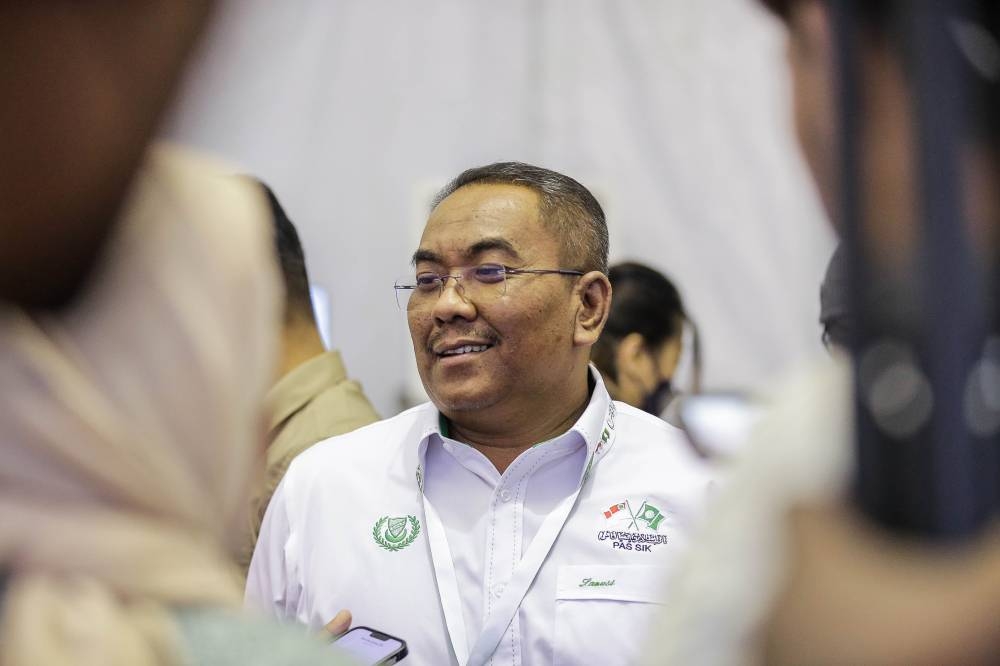 PAS election director Datuk Seri Muhammad Sanusi Md Nor speaks to the press in Alor Setar September 4, 2022. — Picture by Sayuti Zainudin