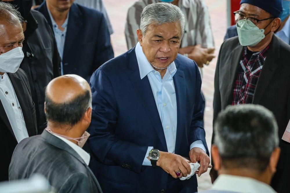 Datuk Seri Ahmad Zahid Hamidi’s lawyers previously argued that the public prosecutor (PP) did not act fairly by charging the latter and none of the other high-profile people said to have received bribes from Ultra Kirana Sdn Bhd (UKSB).Picture by Yusof Mat Isa