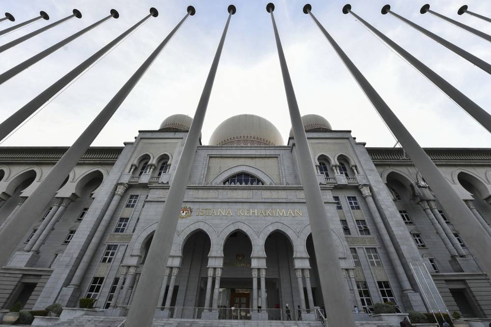 On August 5, the Court of Appeal overturned a High Court decision from the month before in favour of six Malaysian mothers, recognising that Malaysia’s citizenship laws discriminated against women and ruling that Malaysian mothers whose children are born overseas should also be entitled to Malaysian citizenship. — Bernama pic