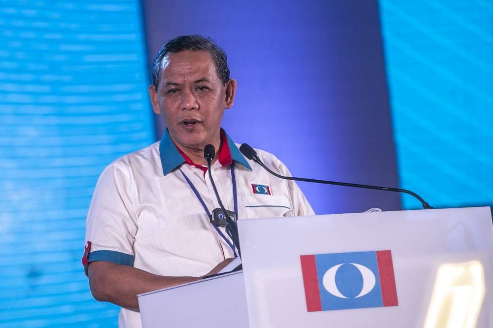 N. Sembilan PH chairman Datuk Seri Aminuddin Harun said if Datuk Seri Anwar Ibrahim decided to contest the seat, it would be an advantage in maintaining PH’s hold on Negri Sembilan. — Picture by Hari Anggara