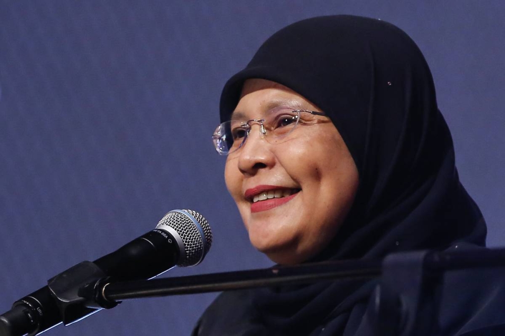 Chief Justice Tun Tengku Maimun Tuan Mat delivering her speech during the launch of the University Malaya Law Faculty golden jubilee at University Malaya in Kuala Lumpur June 17, 2022. — Picture by Yusof Mat Isa