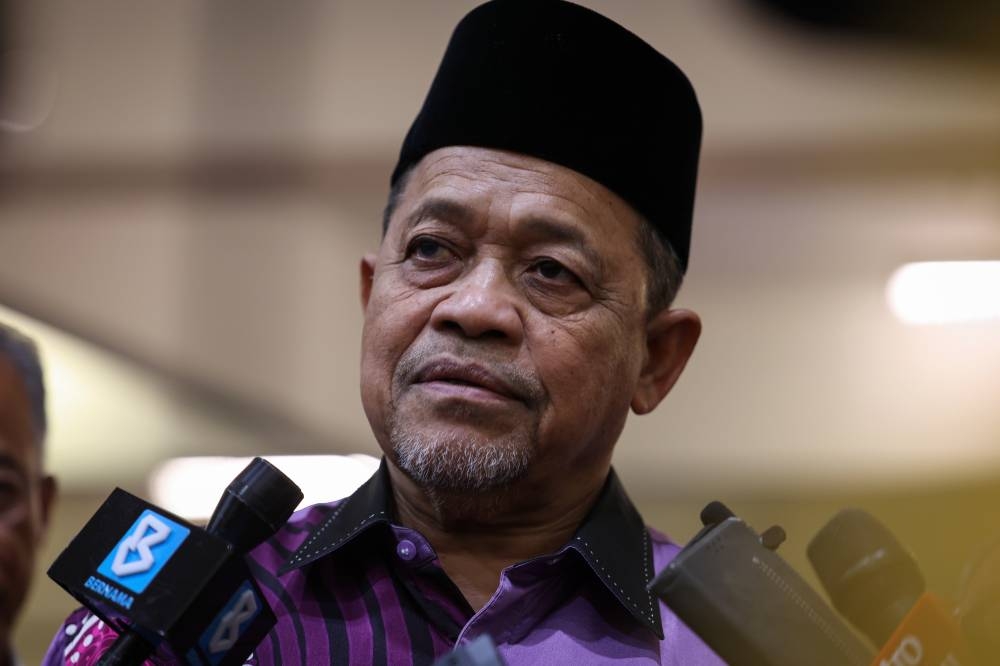 Federal Territories Minister Datuk Seri Shahidan Kassim speaks to the media at a ceremony to hand over equipment in conjunction with the Keluarga Malaysia (Malaysian Family) hardcore poverty eradication (BMTKM) programme in Bukit Jalil September 25, 2022. — Bernama pic