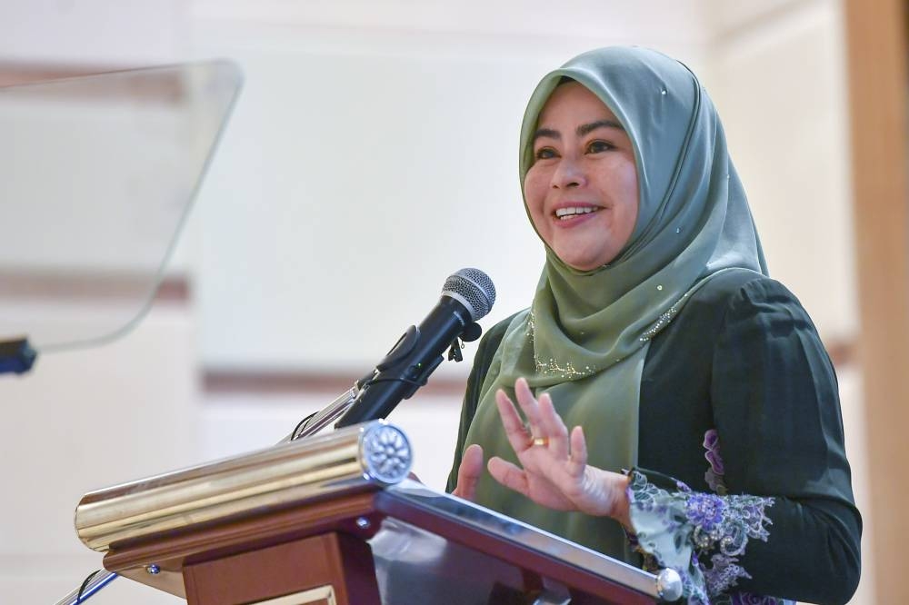 Higher Education Minister Datuk Seri Noraini Ahmad delivers a speech at the Engagement Programme with foreign women ambassadors in Malaysia in Putrajaya, September 22, 2022. — Bernama pic 