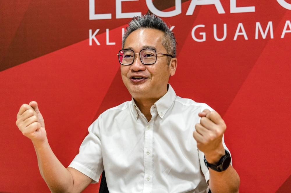 Parti Warisan Sabah KL and Selangor deputy chairman Bryan Lai during an interview with Malay Mail at his Teratai service centre in Pandan Indah, Kuala Lumpur on October 21, 2022. — Picture by Firdaus Latif