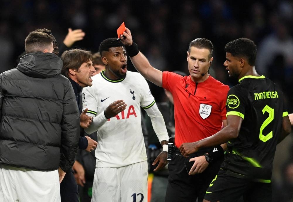 Tottenham Hotspur manager Antonio Conte is shown a red card by referee Danny Makkelie during the match against Sporting CP at the Tottenham Hotspur Stadium, London October 26, 2022. — Reuters pic 