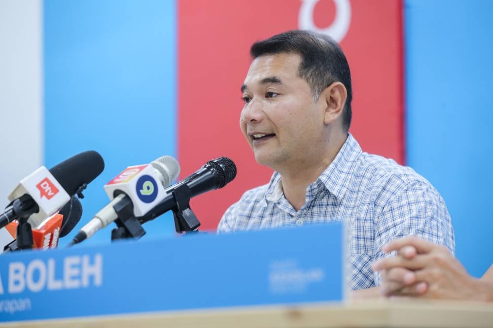 PKR deputy president Rafizi Ramli speaks during a press conference at the PKR headquaters in Petaling Jaya November 3,2022. — Picture by Ahmad Zamzahuri