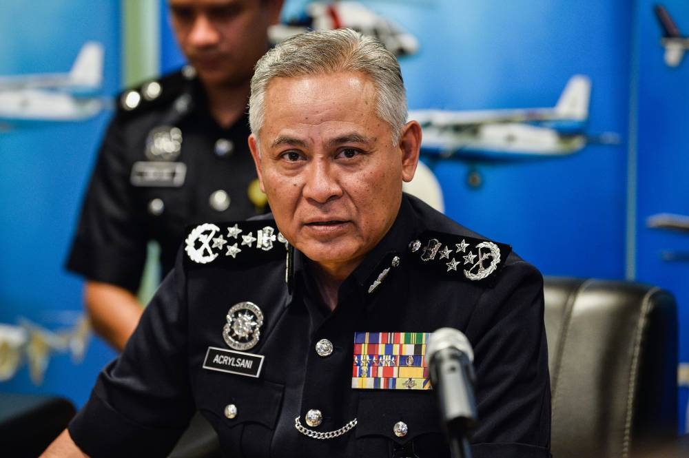 Inspector-General of Police Tan Sri Acryl Sani Abdullah Sani said candidates and campaign managers must be aware of this matter to ensure untoward incidents do not happen, adding that what happened in Tenom was an example of how uncontrolled supporters could threaten public order and become a security concern. — Bernama pic 