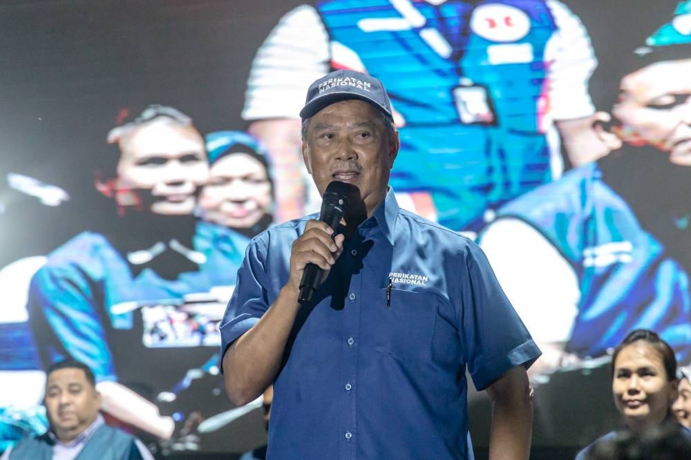 Perikatan Nasional (PN) chairman Tan Sri Muhyiddin Yassin speaks during an election campaign rally in Padang AU2 Taman Keramat November 14, 2022. ― Picture by Firdaus Latif