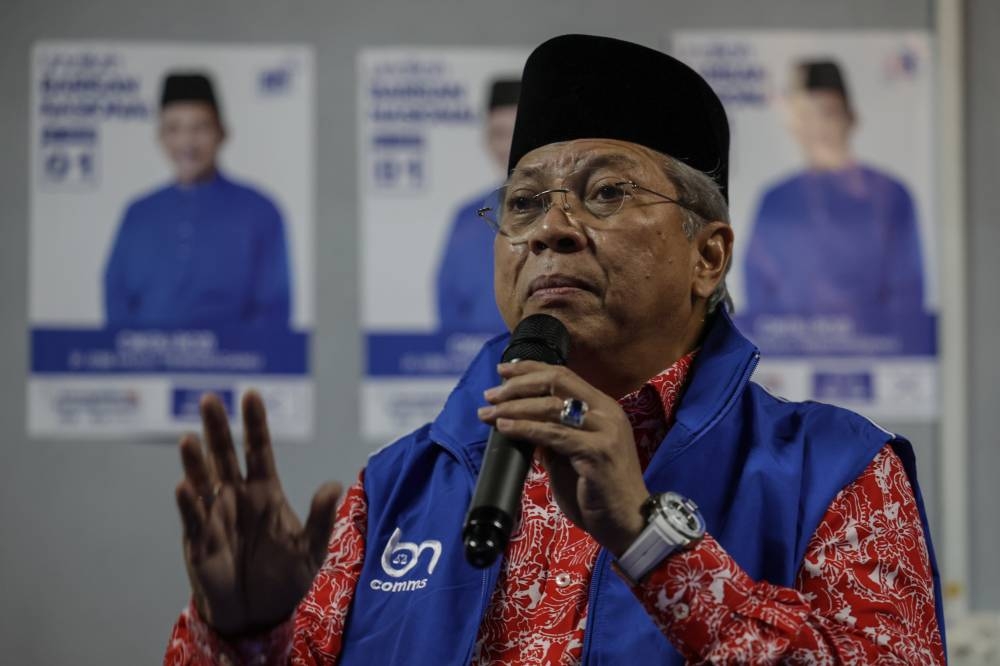 Annuar also claimed there is sufficient evidence that Pakatan Harapan leader Datuk Seri Anwar Ibrahim does not have the numbers because many key BN leaders have openly defended their common policy of 'No Anwar, No DAP'. — Bernama pic