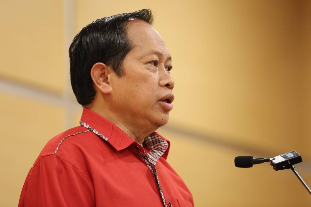 Umno secretary-general Datuk Seri Ahmad Maslan speaks during a press conference at party headquarters in Kuala Lumpur October 10, 2022. — Picture by Yusof Mat Isa