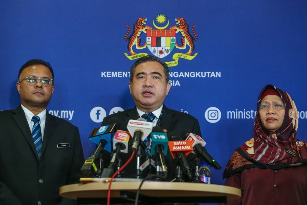 Transport Minister Anthony Loke speaks during a press conference at the Ministry of Transport in Putrajaya December 6, 2022. — Picture by Yusof Mat Isa