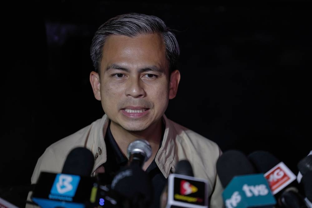 Communications and Digital Minister Fahmi Fadzil said he would discuss with MCMC and mobile network providers to speed up the formulation of the SOP to cater to search and rescue operations. ― Bernama pic