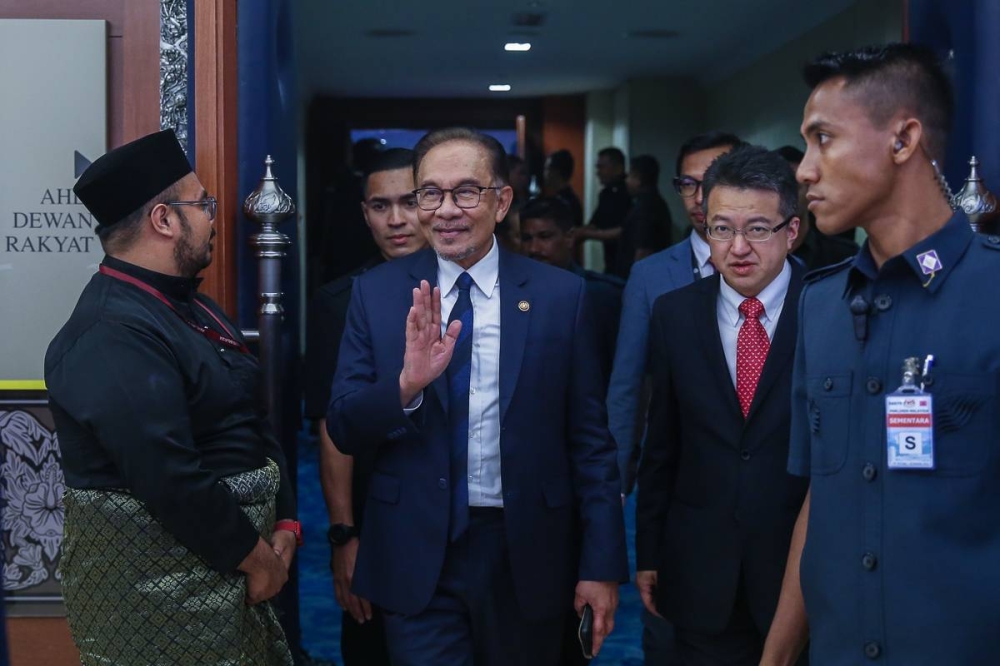 Prime Minister Datuk Seri Anwar Ibrahim is pictured at Parliament building in Kuala Lumpur December 19, 2022. — Picture by Yusof Mat Isa