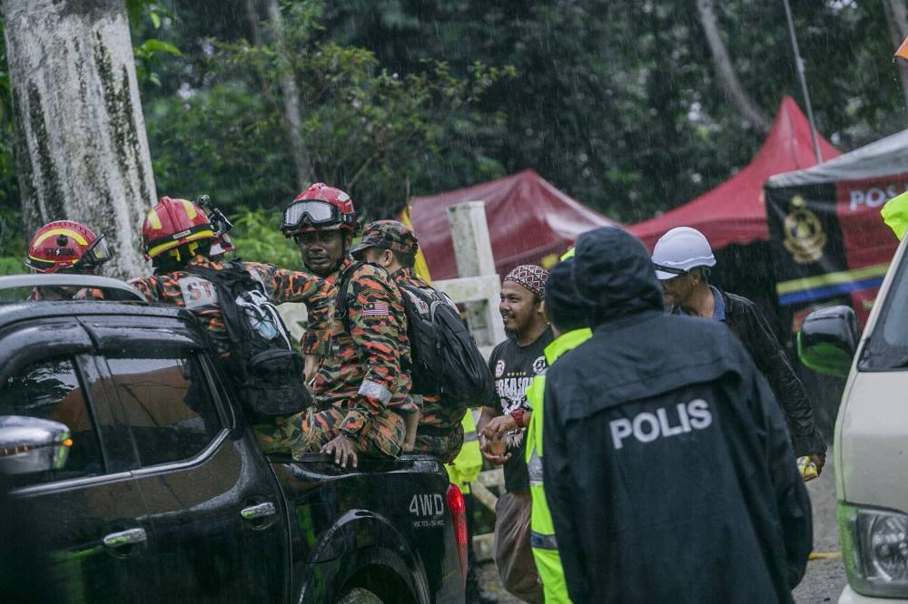 A general view at the entrance from the main road at the site of the landslide at the Father's Organic Farm campsite, Batang Kali December 22, 2022. — Picture by Hari Anggara