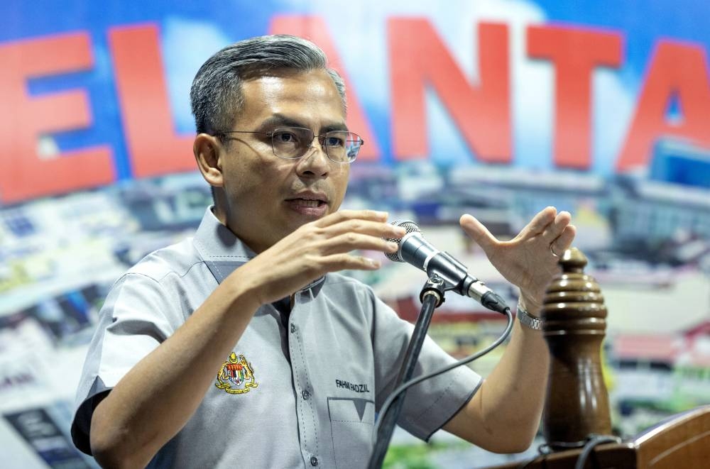 Fahmi Fadzil speaks during a visit to Auditorium RTM in Kota Bharu January 13, 2023. ― Bernama pic