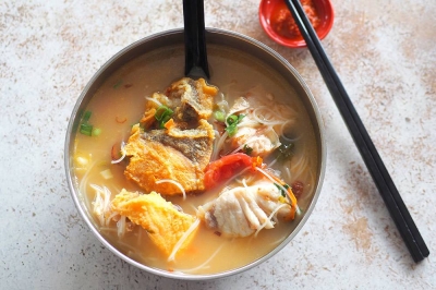 Head over to Ampang for this 'hidden' fish head noodles stall at May ...