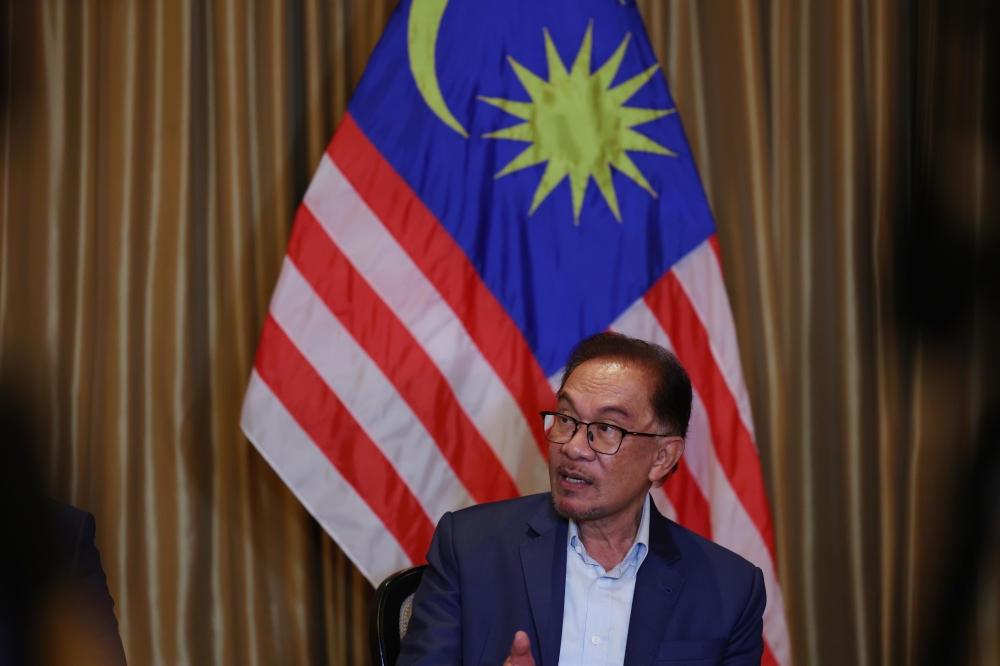  A Thai observer familiar with the situation has expressed optimism that a deal brokered by Malaysia could be reached under the leadership of Prime Minister Datuk Seri Anwar Ibrahim ― Bernama pic