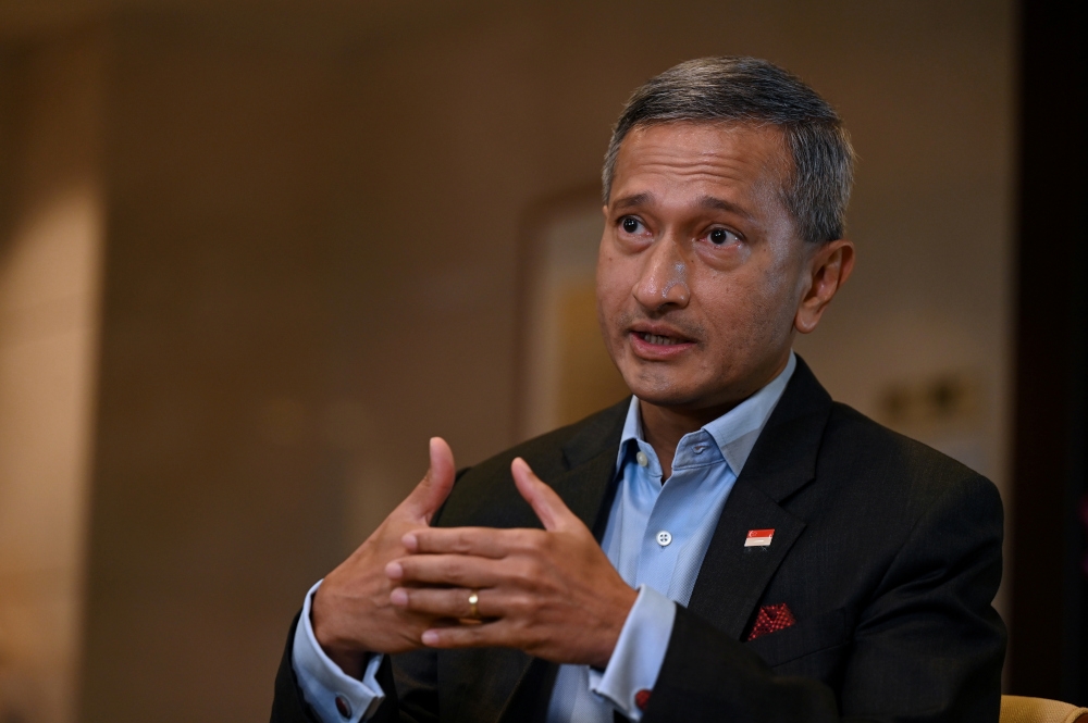 Singapore’s Foreign Minister Vivian Balakrishnan said Prime Minister Datuk Seri Anwar Ibrahim is ‘an old friend of Singapore’. — Reuters pic