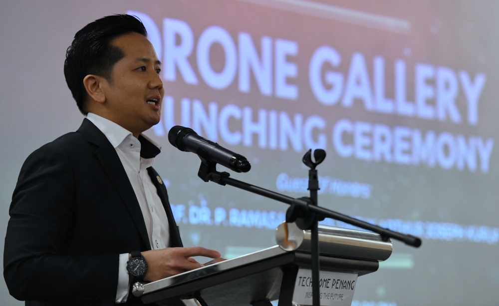 Science, Technology and Innovation Deputy Minister Datuk Arthur Joseph Kurup delivers a speech at the opening the Drone Gallery in Penang Tech Dome, Komtar, George Town March 6, 2023. — Bernama pic