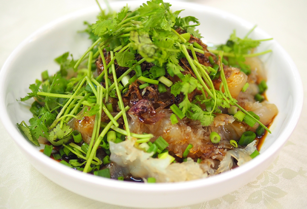 Start the meal with this superb Jellyfish with Shallot Oil Salad that is crunchy and refreshing 