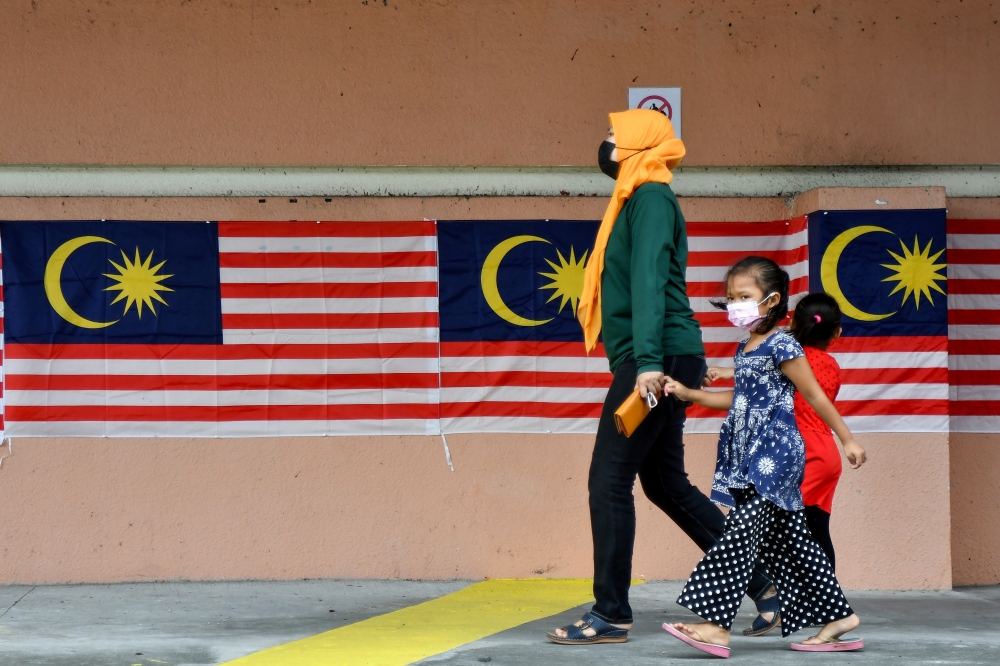 Family Frontiers is urging the Education Ministry to assist in enrolling children born abroad to Malaysian women with foreign spouses. — Bernama file pic