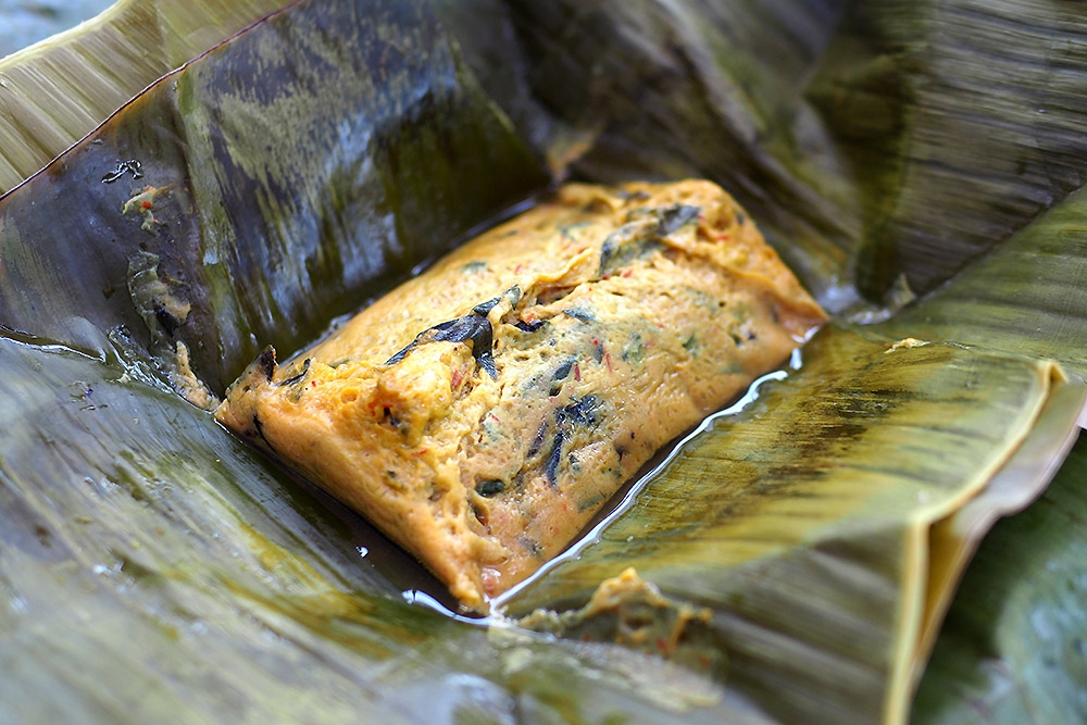 Kedah style 'otak-otak' makes a nice side dish to supplement your meal here.